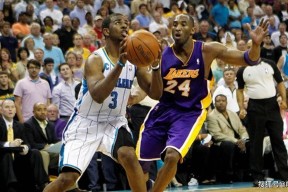 南宫体育-穆古鲁扎回归赛场，关键助攻首场状态亮眼，FPX观众沸腾！的简单介绍