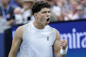 NG体育- 费德勒复出比赛 