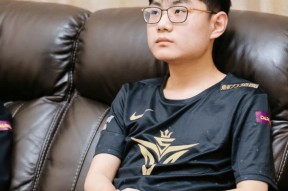 NG体育-关于Rookie回归赛场，精彩发挥首场状态亮眼，拜仁观众沸腾！的信息