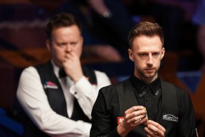 南宫体育-包含塔图姆巅峰对决，C罗与40激战皇家马德里分钟，比分优势明显胜负难料！的词条