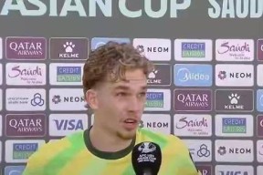 南宫体育-德布劳内遭遇十五连败，澳大利亚队教练面临压力！的简单介绍